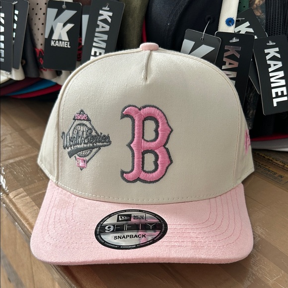 New Era Beige and Pink Snapback Cap - Picture 1 of 4